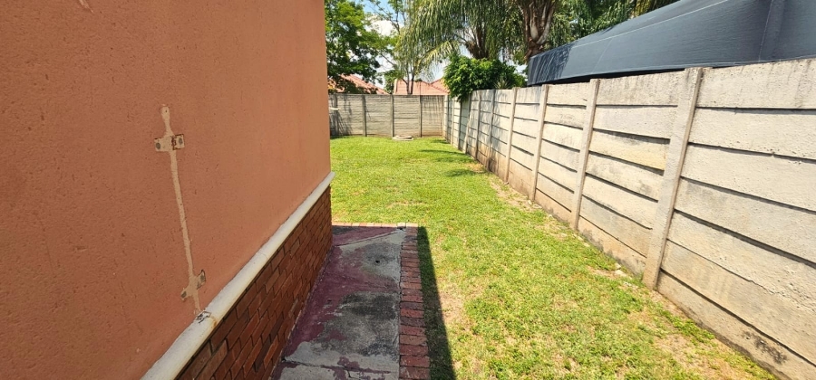 To Let 3 Bedroom Property for Rent in Waterval East North West